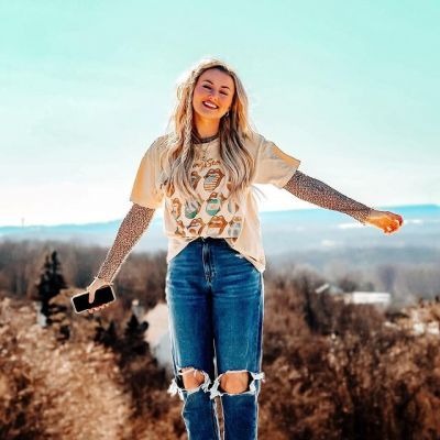 christi lynn fritz feet 1