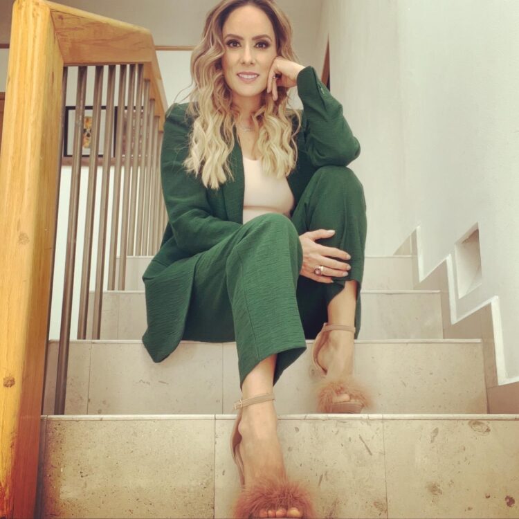 christian lara feet 4