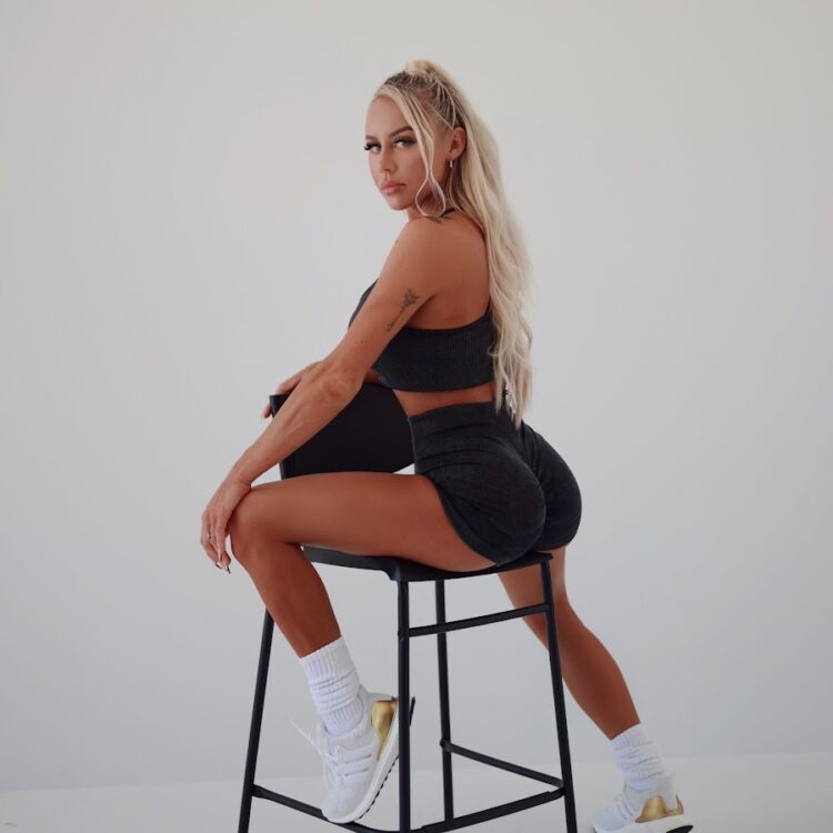 christie swadling feet 6