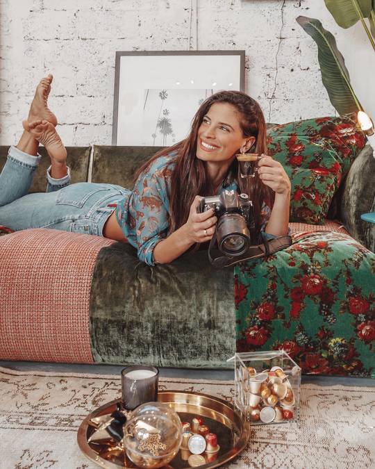 christina bompa feet 5