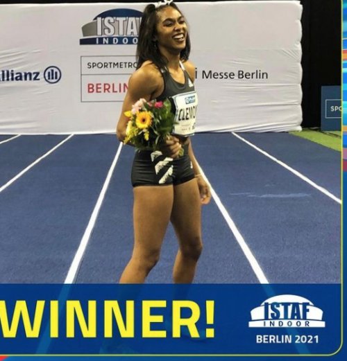 christina clemons feet 2