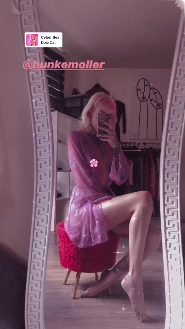 christina curry feet 4