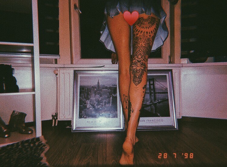 christina curry feet 6