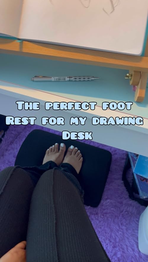 christina lorre feet 3