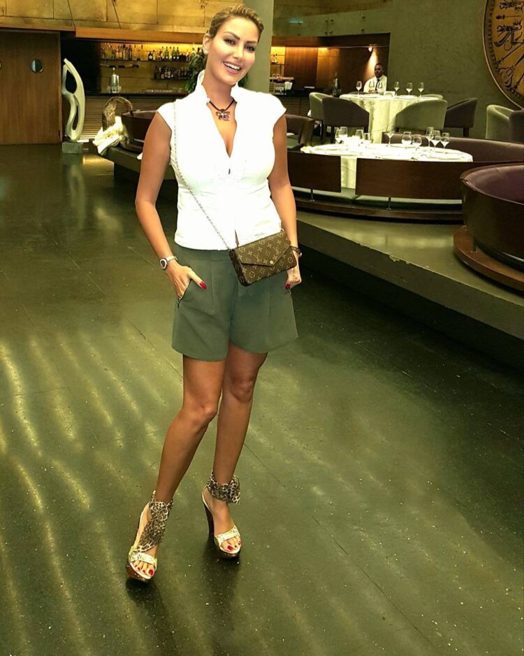 christina sawaya feet