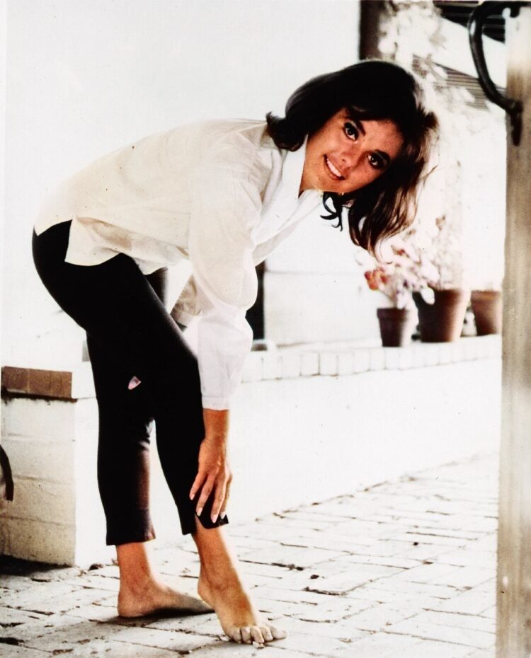 christina wells feet 5