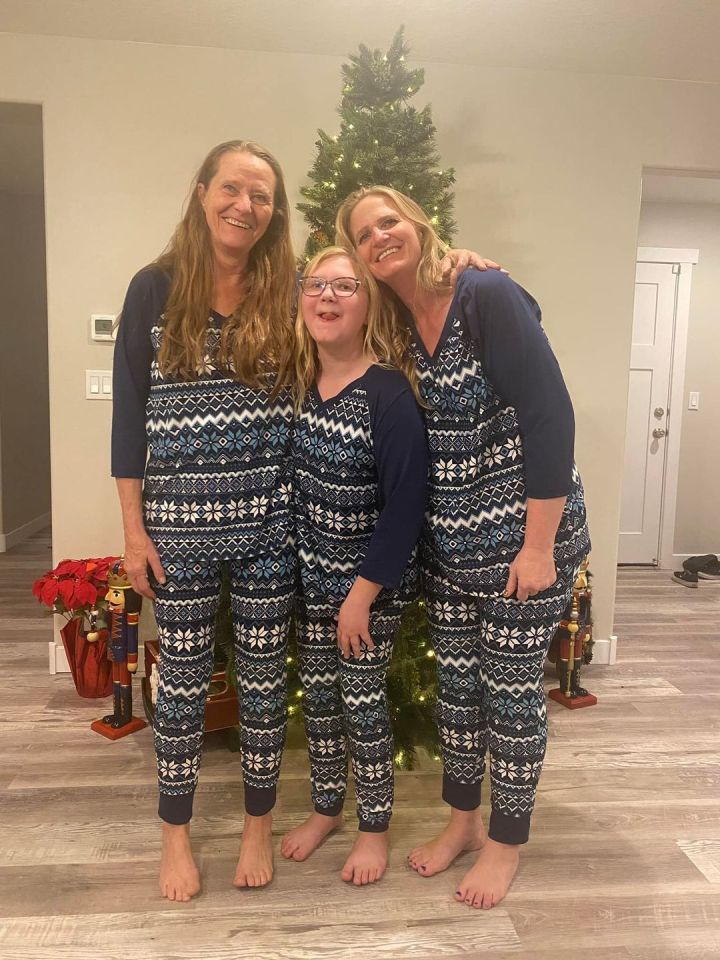 christine brown feet 4