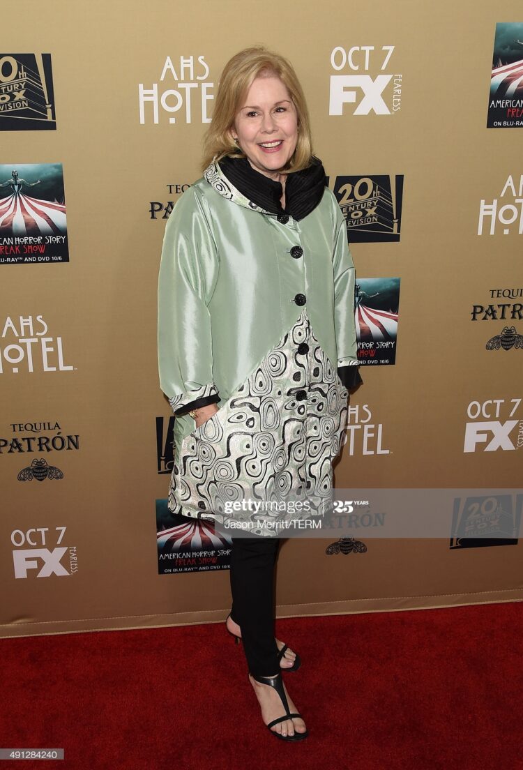 christine estabrook feet