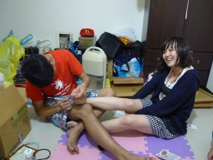 christine hsu feet 3