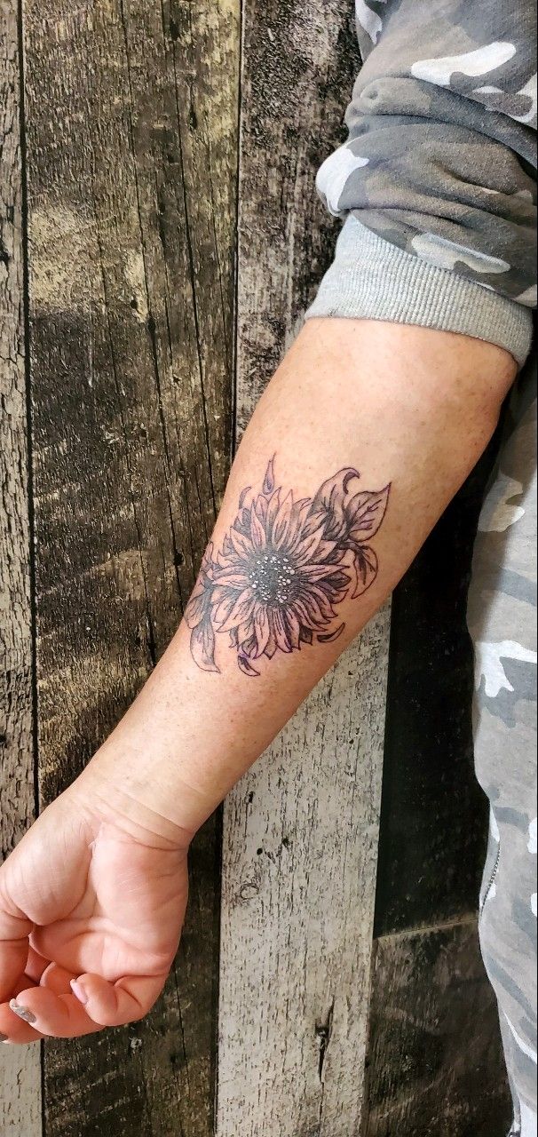 christine moon feet 4