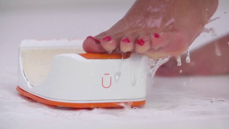 christine romans feet 1