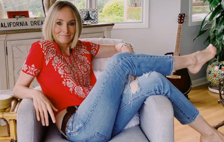 chynna phillips feet 1