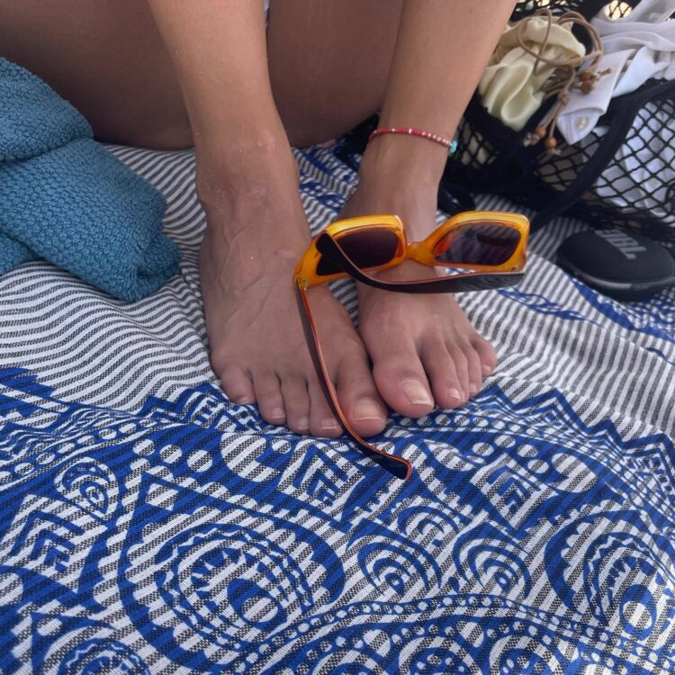 cibeles de freitas feet