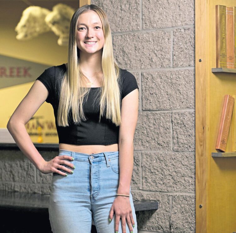 ciera fuentes feet 6