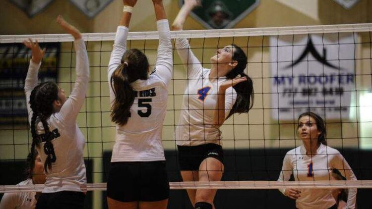 cierra ridgely feet 3