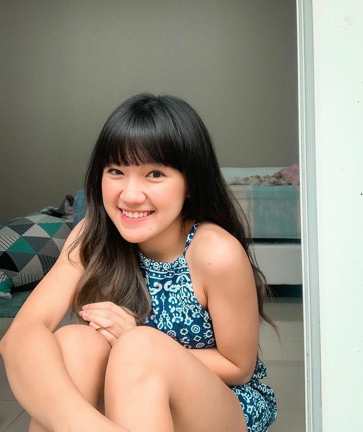 cindy gulla feet 3