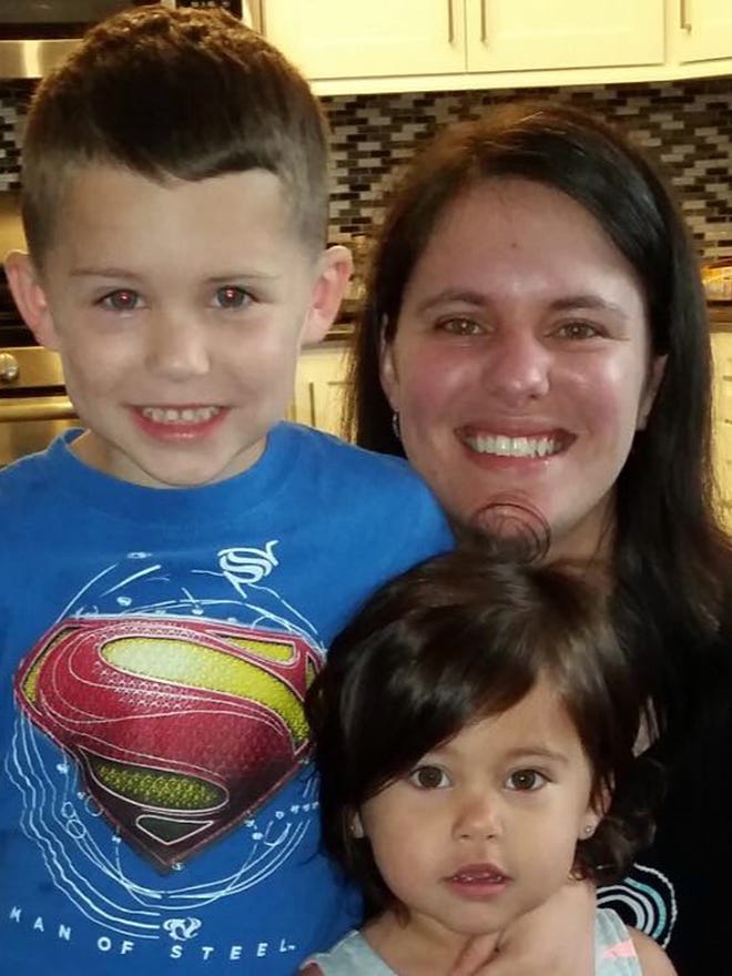 cindy martinez feet 3