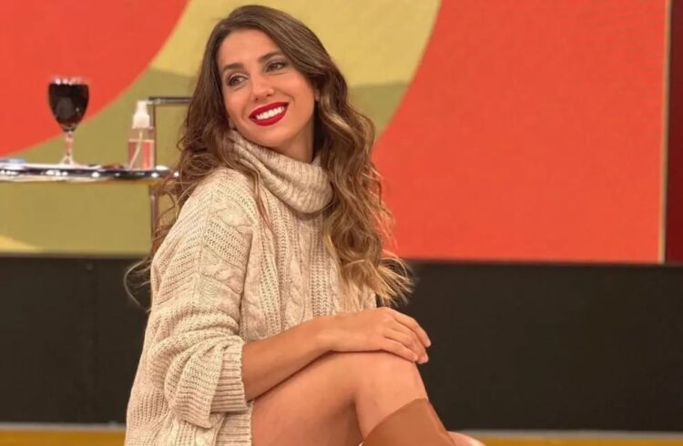 cinthia fernandez feet 5