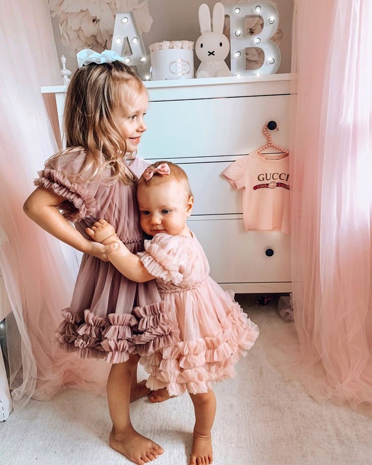 cissi fioriniello feet 3