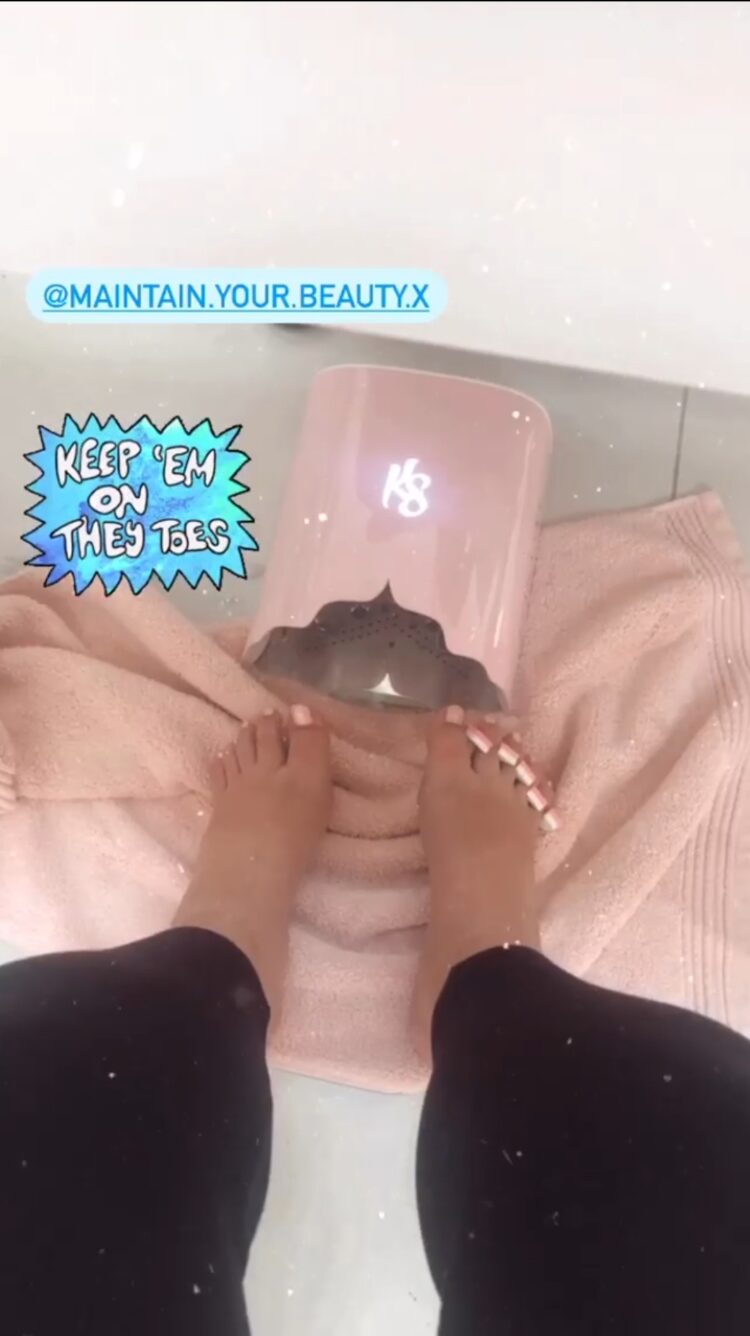 clair hayley norris feet 1