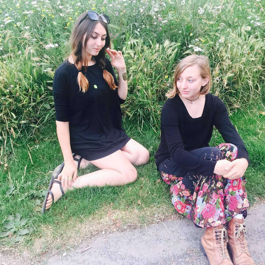 claire bryett andrew feet 4