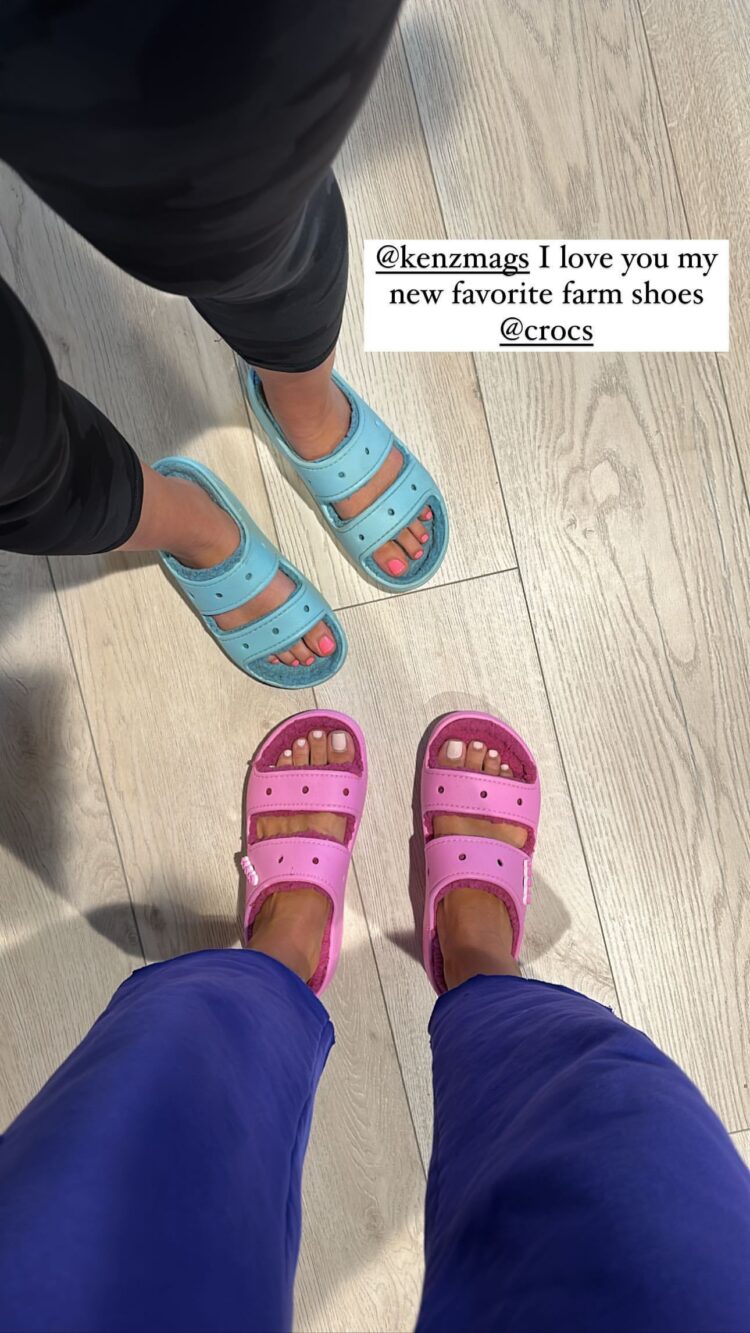 claire kittle feet 5