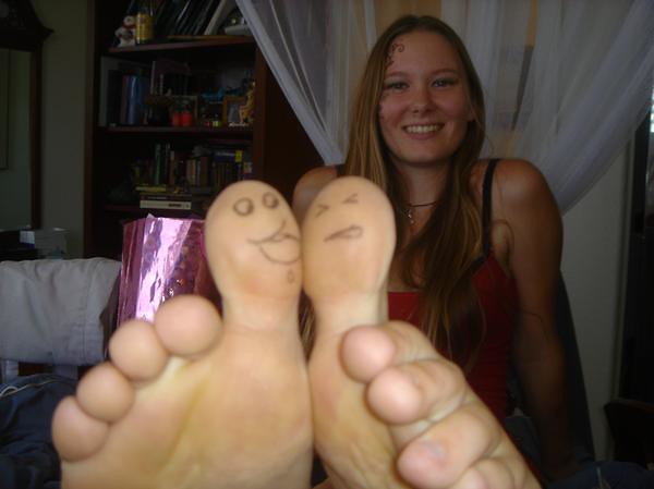 claire michelle feet 4