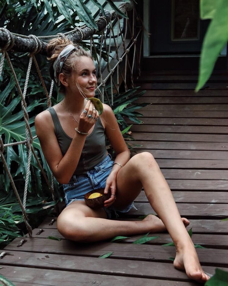 claire michelle feet