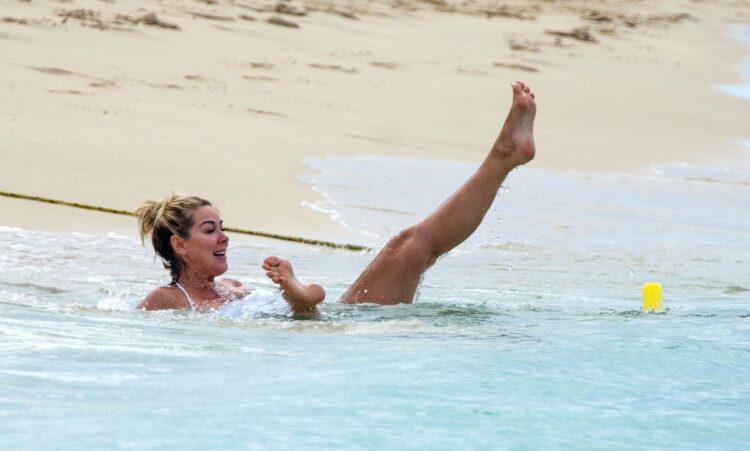 claire sweeney feet 3 scaled