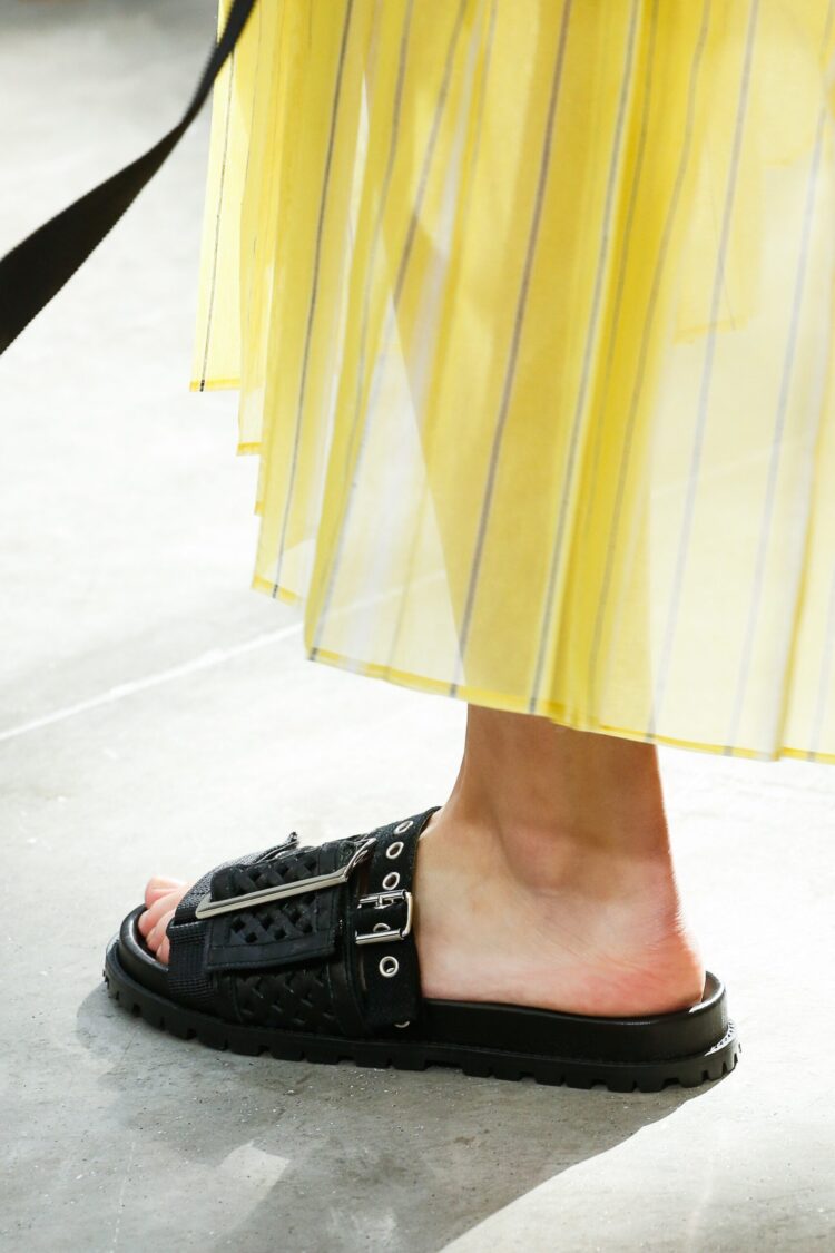 clananett feet 4 scaled