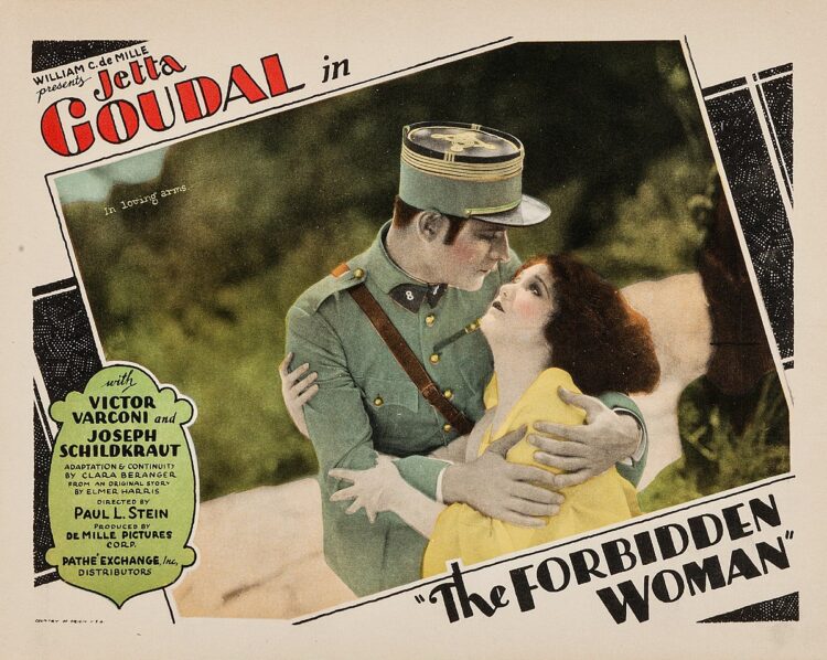 clara beranger feet 5