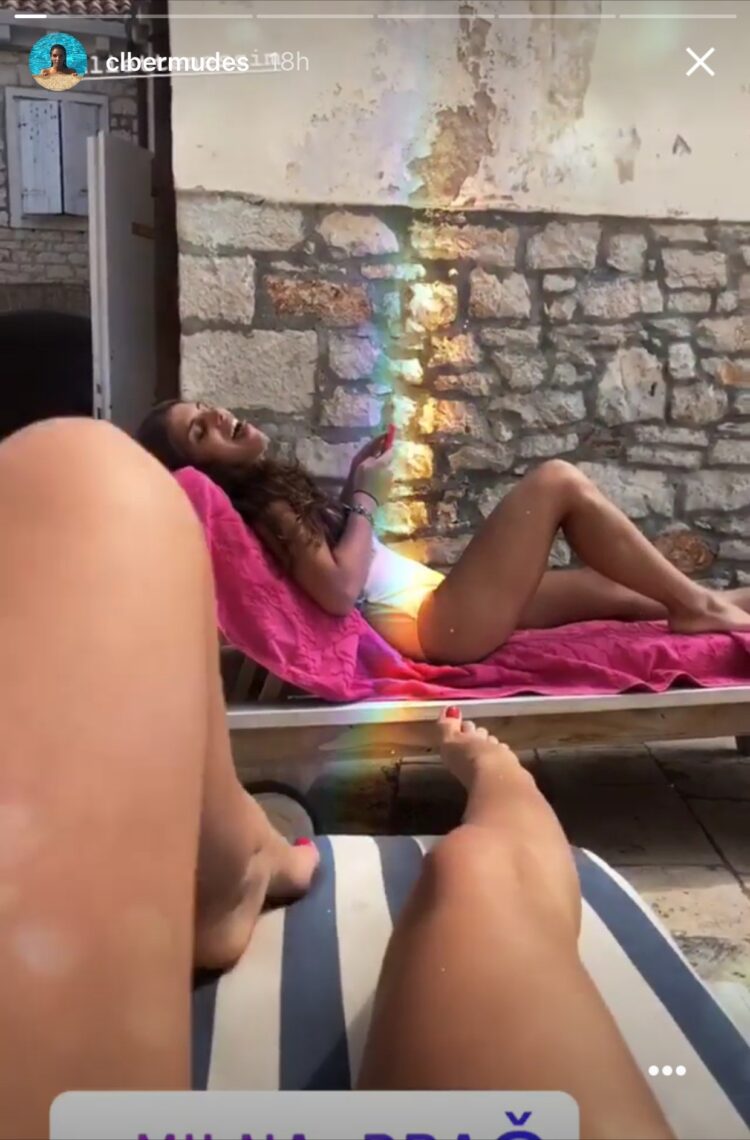 clara bermudes feet 2