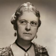 clara blandick feet 2