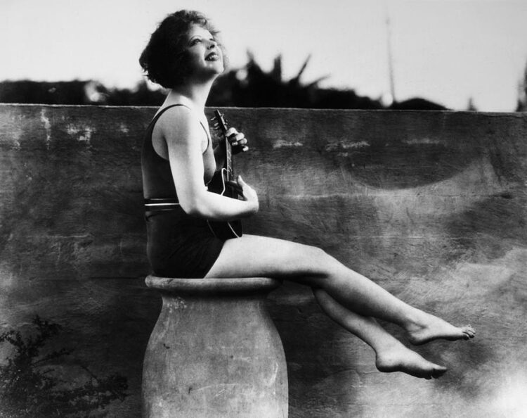 clara bow feet 1