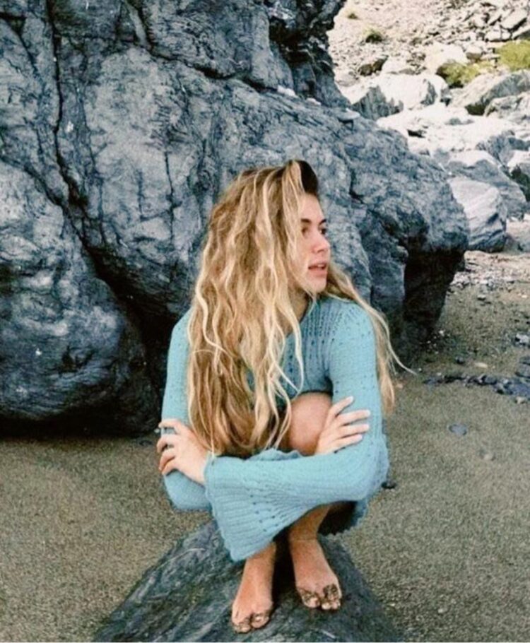 clara chia marti feet 3