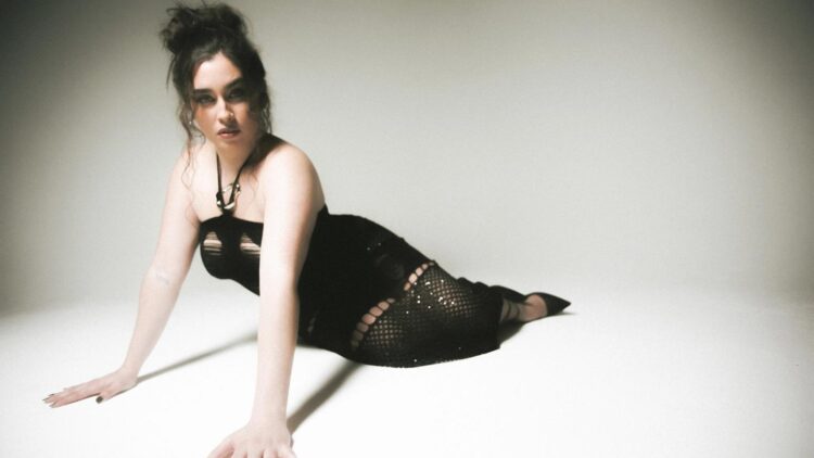 clara jauregui feet 1