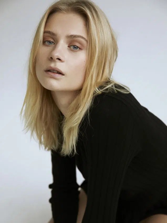 clara rosager feet 4