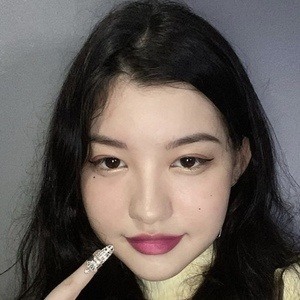 clara shirai bechara feet 5