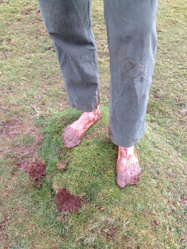 clare balding feet
