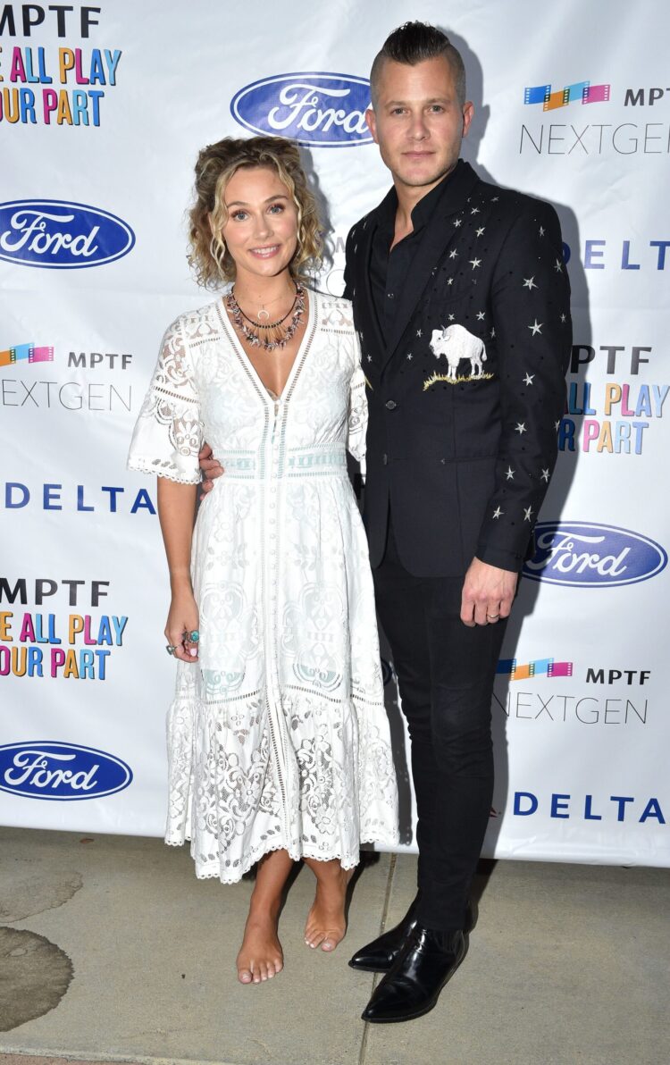 clare bowen feet 3 scaled