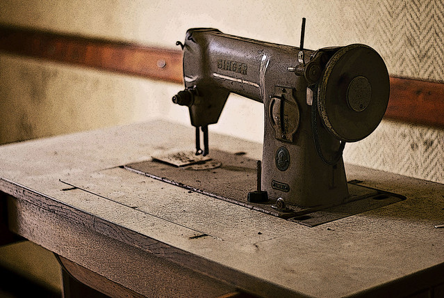 clarisse canal feet 4