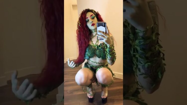 claud cirillo feet 4