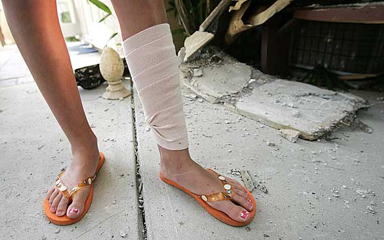 claudette pace feet 6