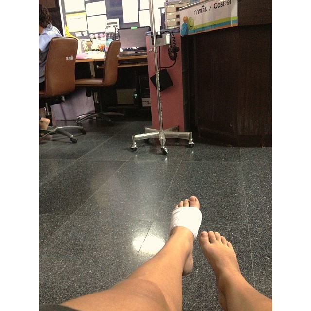 claudia bouvette feet 3