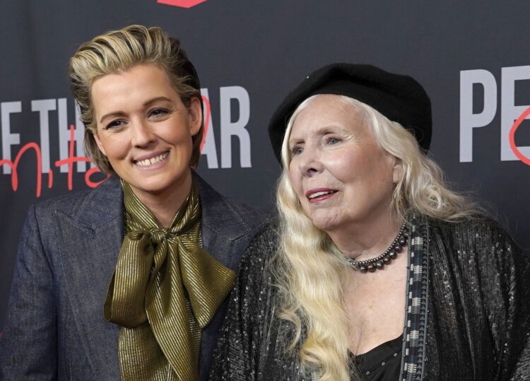 claudia brandi feet 6