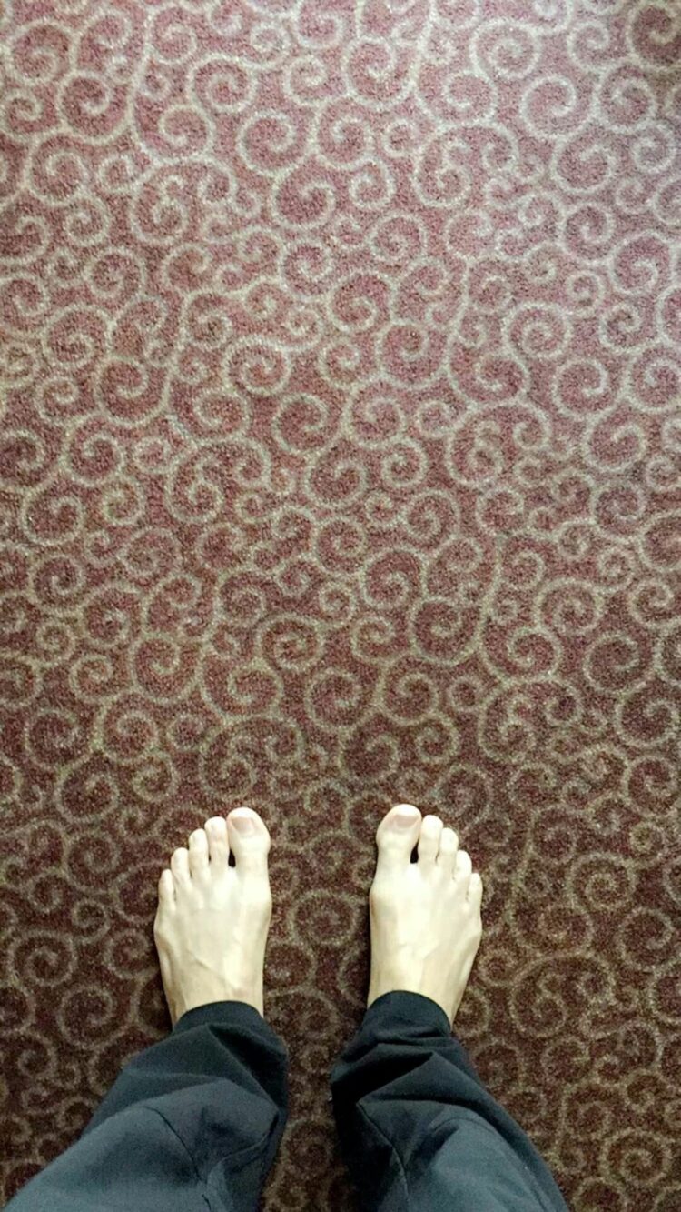 claudia camposano feet 4