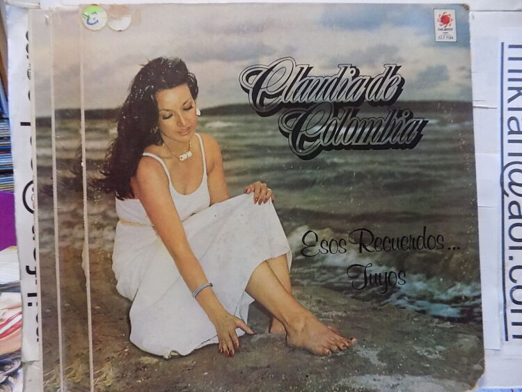 claudia de colombia feet 1