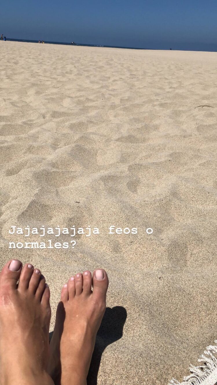 claudia de colombia feet 2