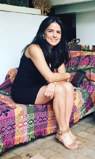 claudia de colombia feet 6