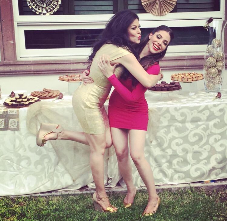 claudia guajardo feet